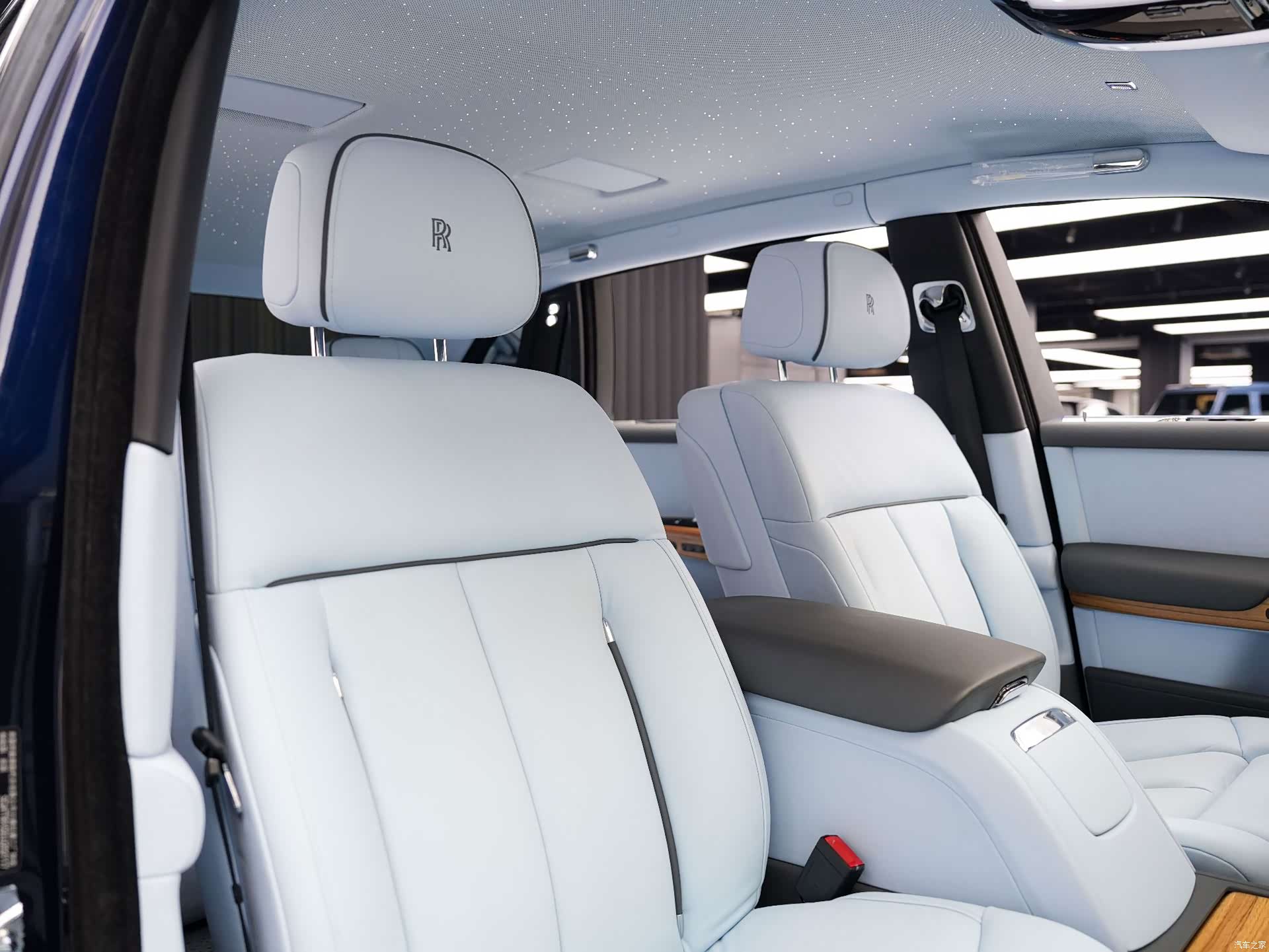 Rolls-Royce Phantom, 2020 18