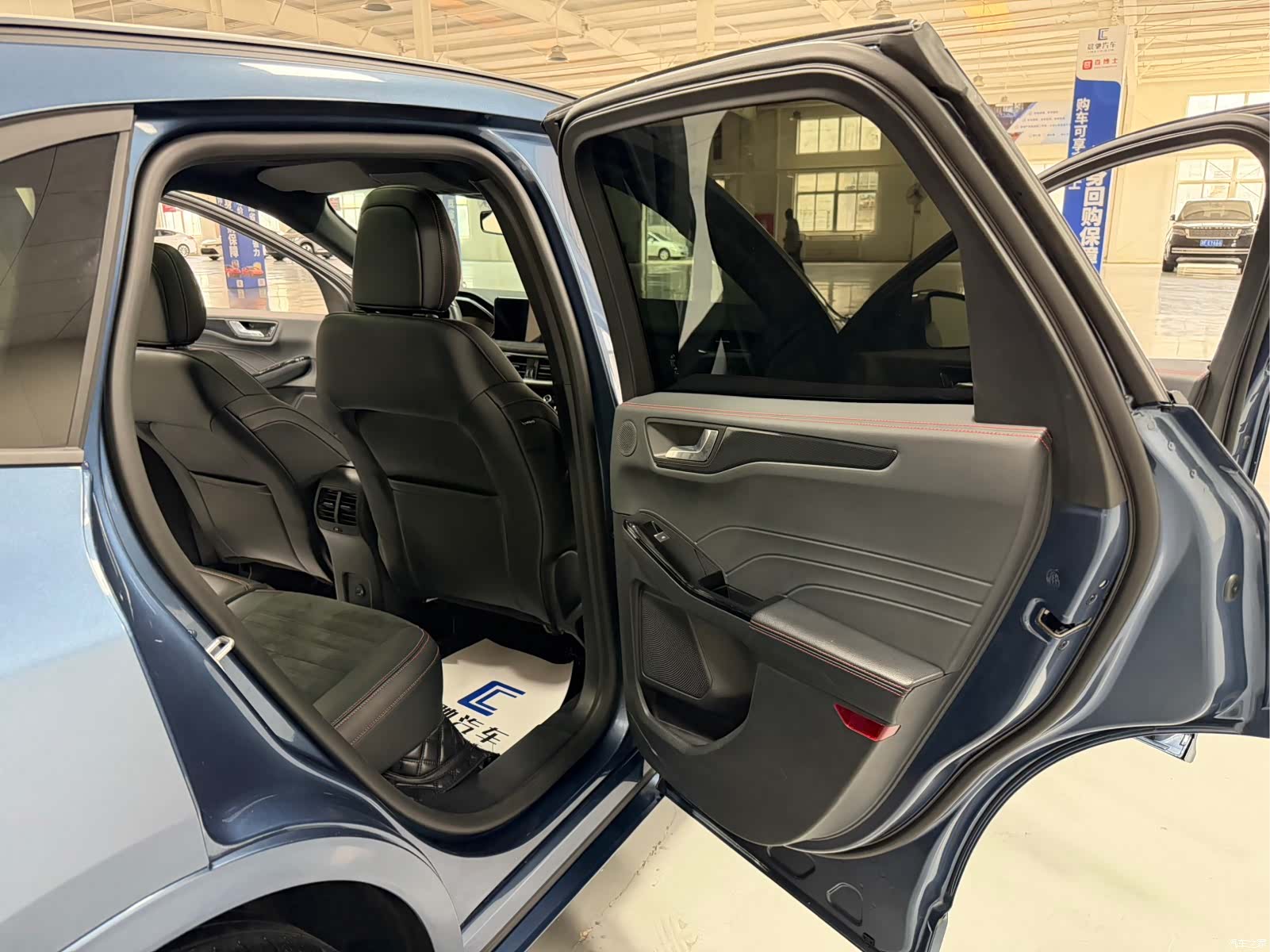 Ford Escape, 2023 14