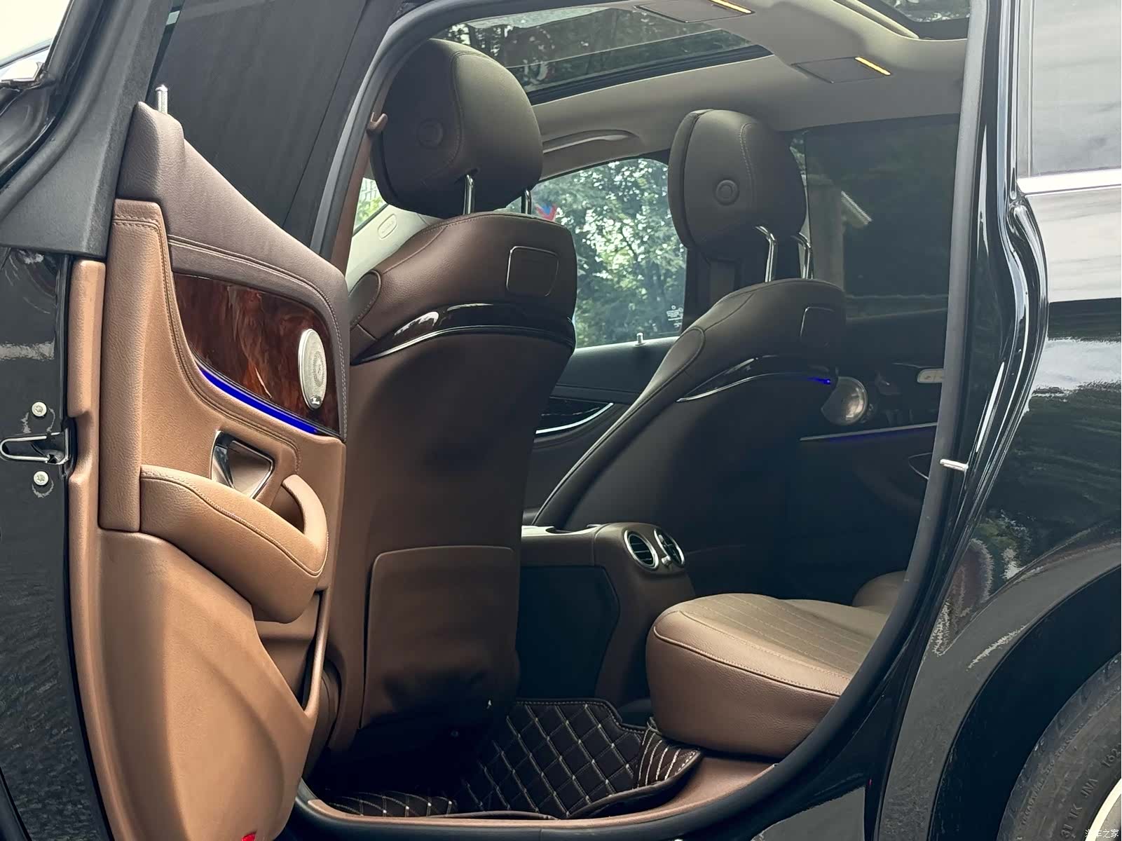 Mercedes-Benz E-Class, 2017 14