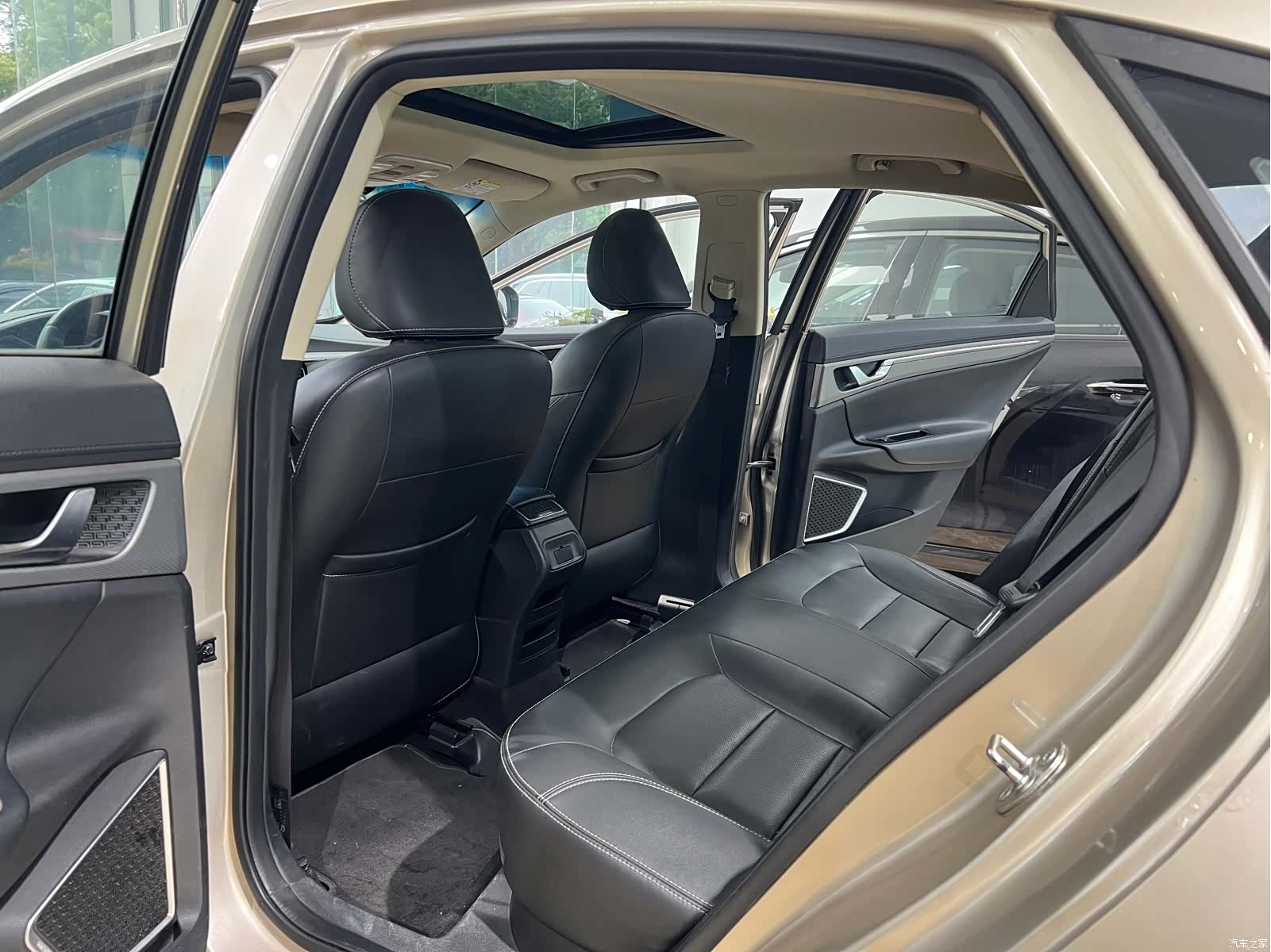Geely Emgrand, 2018 6
