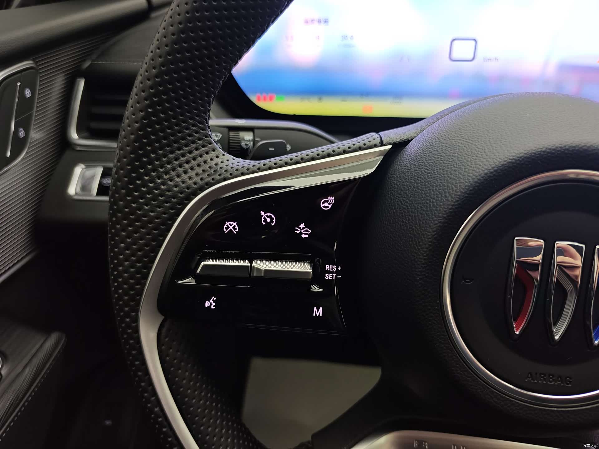Buick LaCrosse, 2024 30