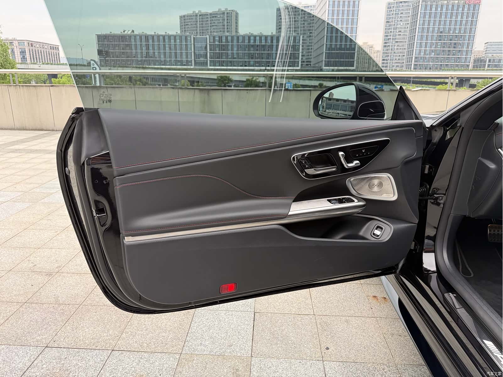 Mercedes-Benz CLE, 2025 12