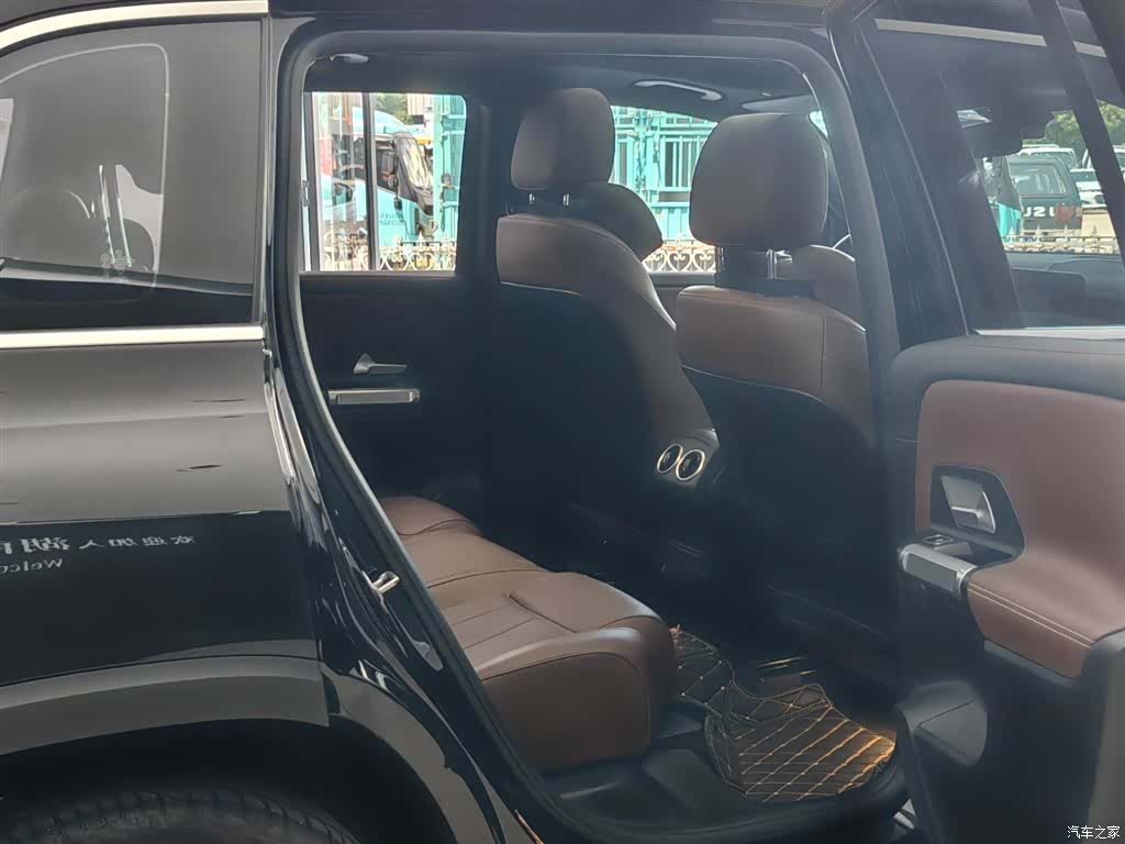 Mercedes-Benz GLB, 2023 12