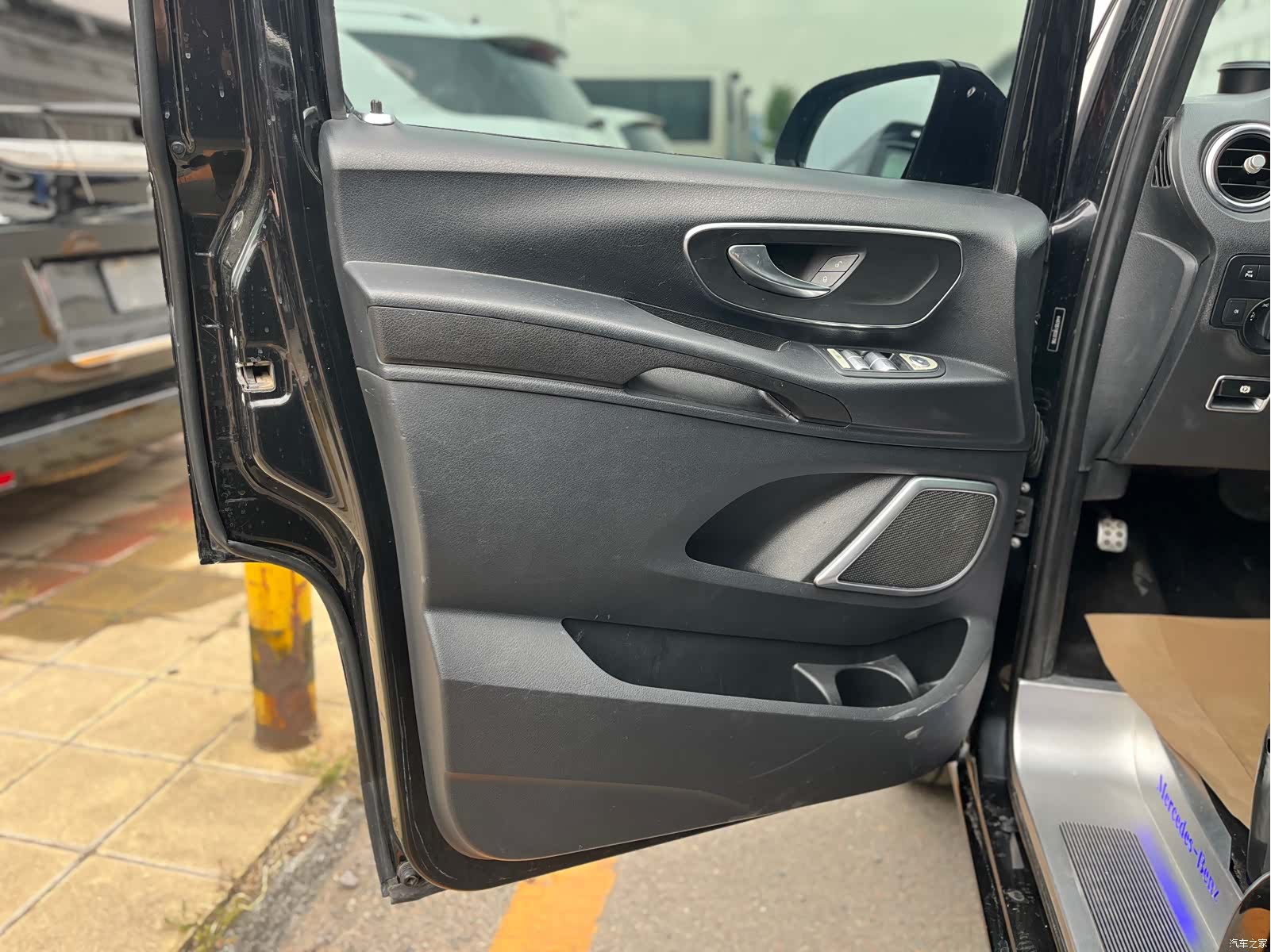 Mercedes-Benz V, 2018 8