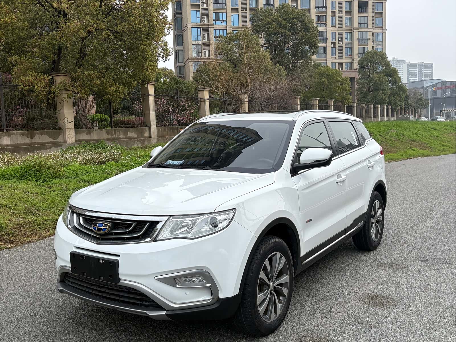 Geely Boyue, 2017 1