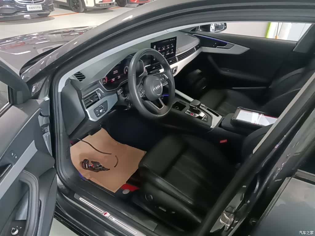 Audi A4L, 2023 15