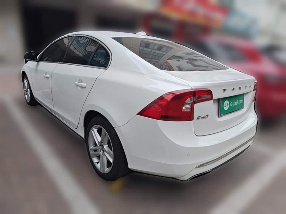 Volvo S60