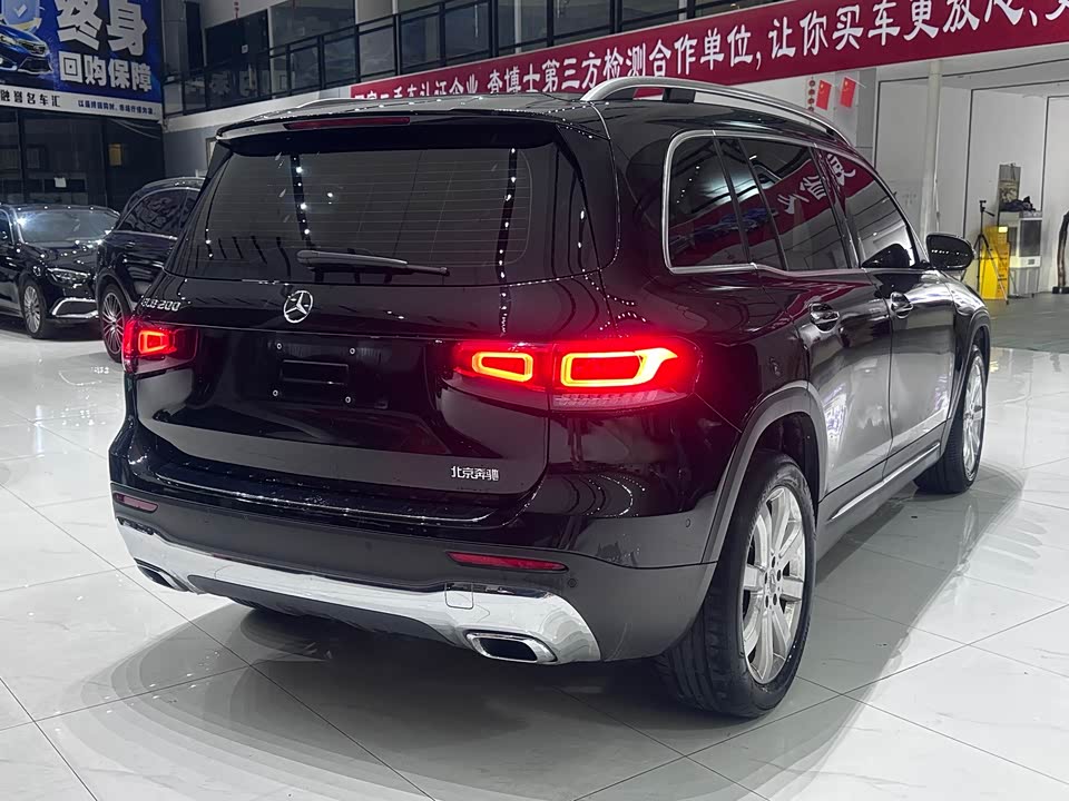 Mercedes-Benz GLB