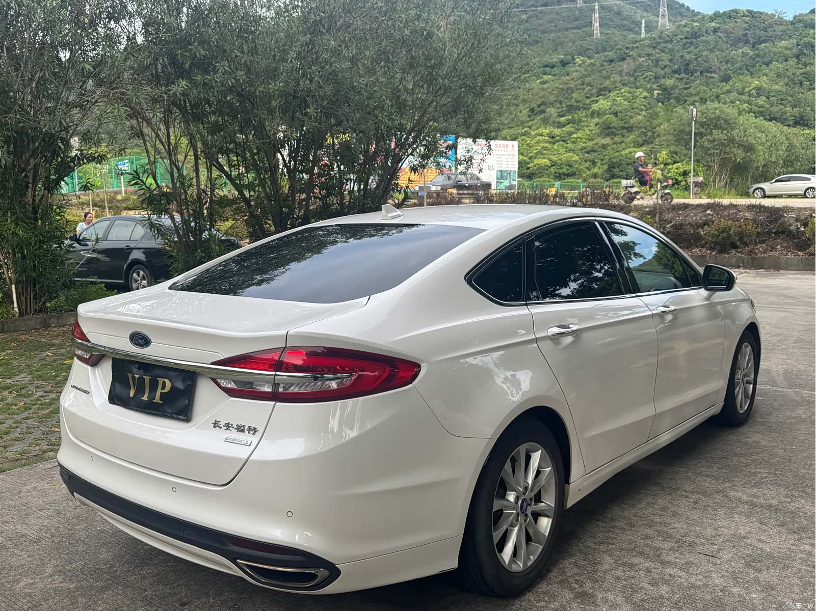 Ford Mondeo, 2017 13