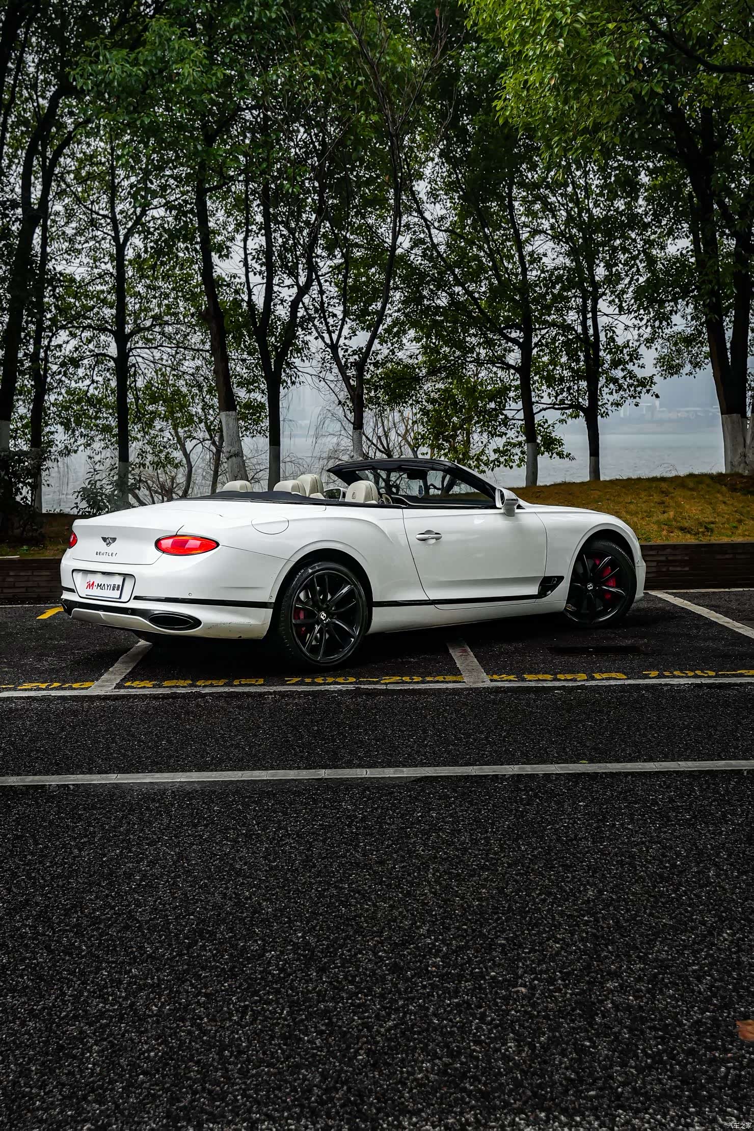 Bentley Continental GT, 2020 6