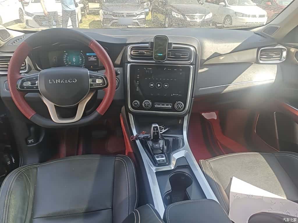 Lynk & Co 01, 2018 10