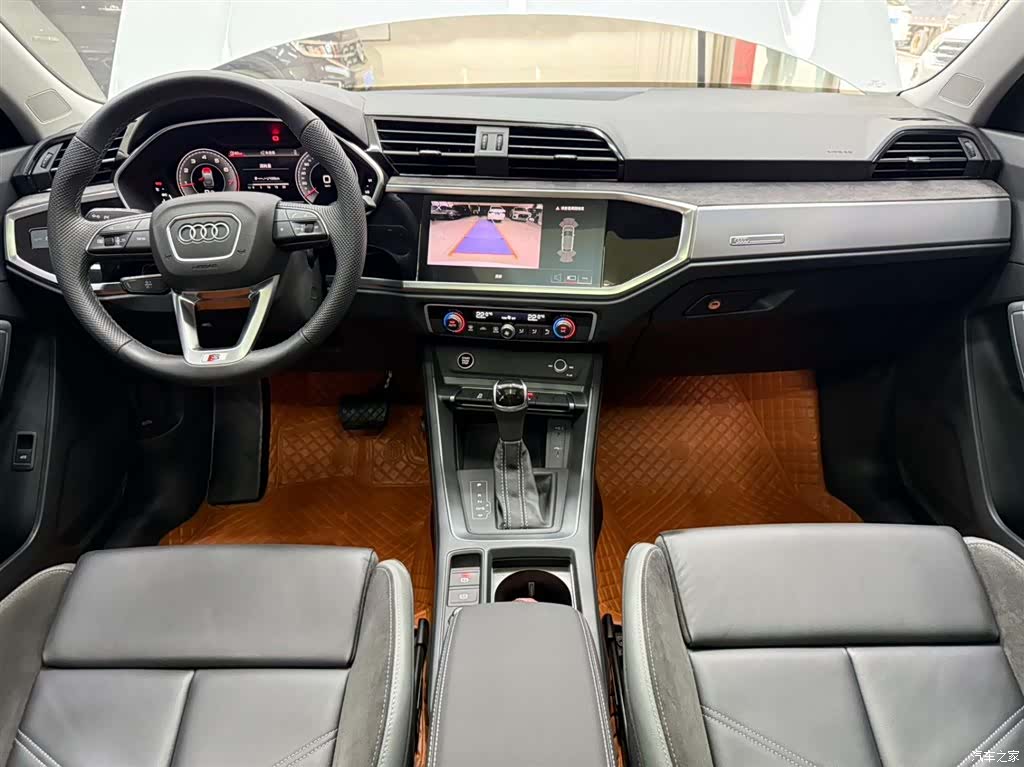 Audi Q3, 2023 20