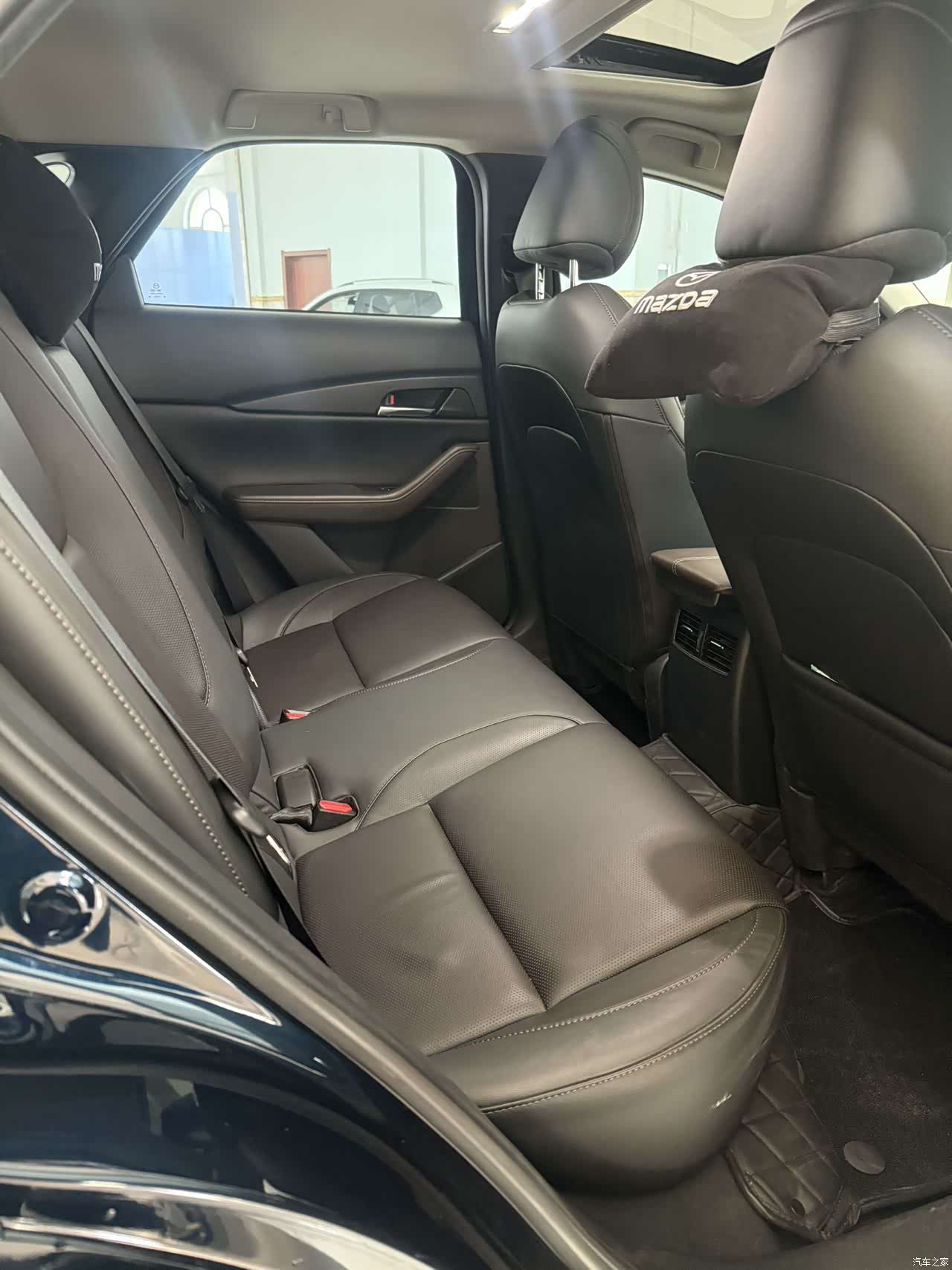 Mazda CX-30, 2022 14