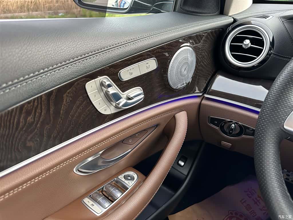 Mercedes-Benz E-Class, 2017 21