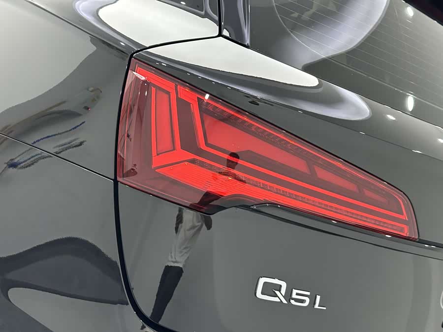 Audi Q5L 2024, фото 21