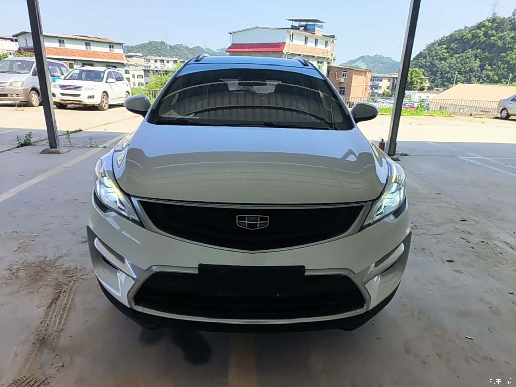 Geely Emgrand, 2019 3