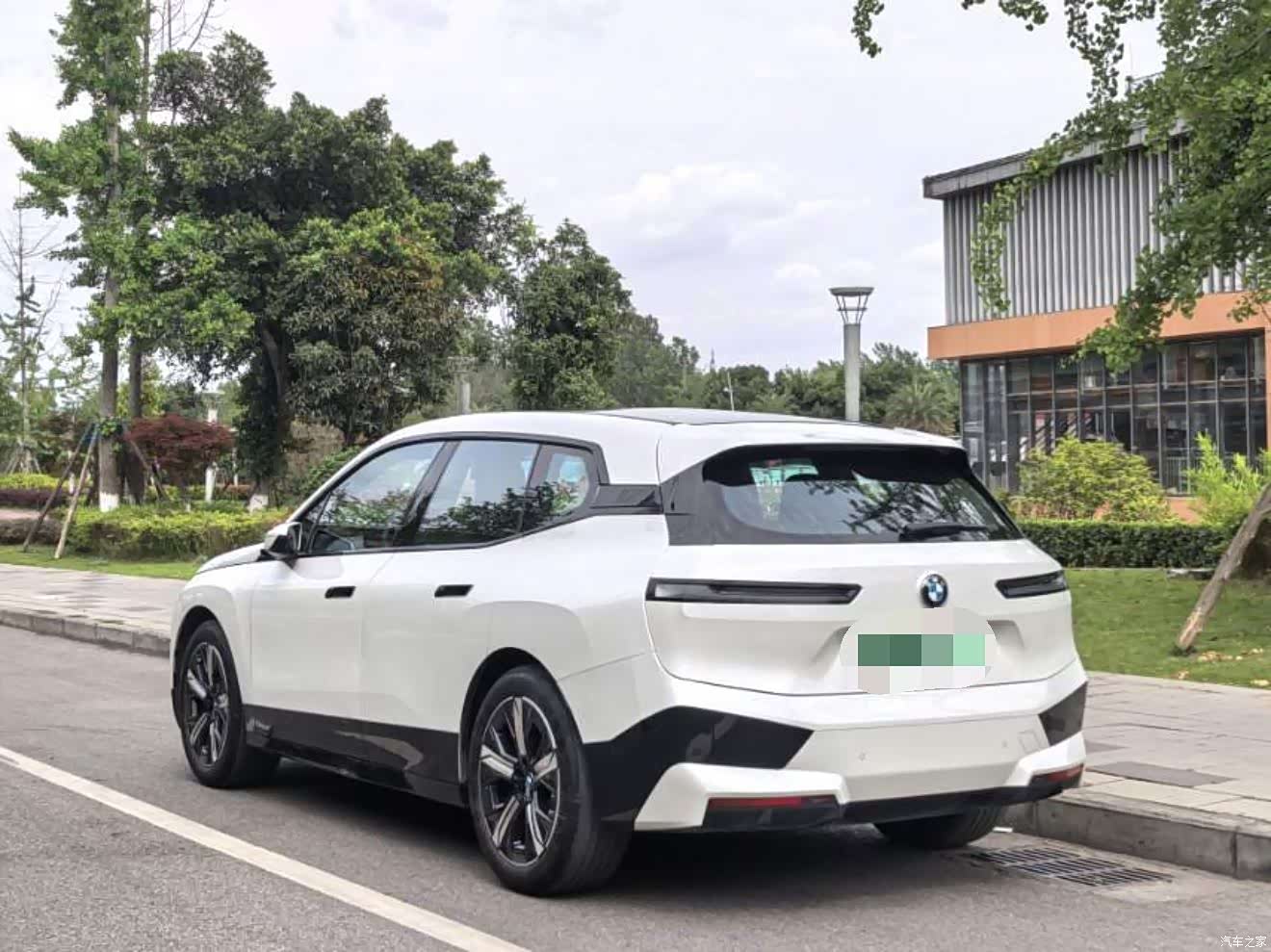 BMW iX, 2022 12