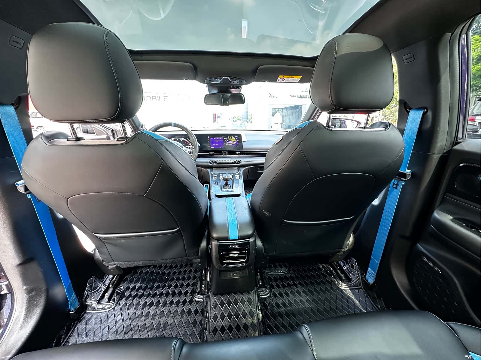 Geely Galaxy Empow, 2023 13