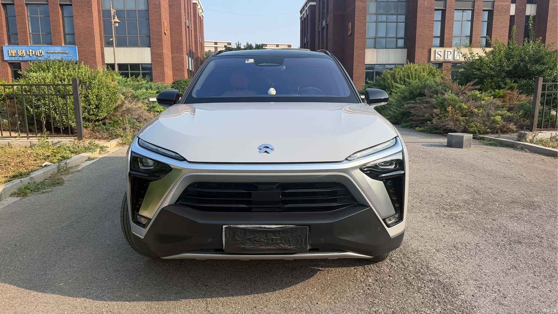 NIO ES8, 2021 2
