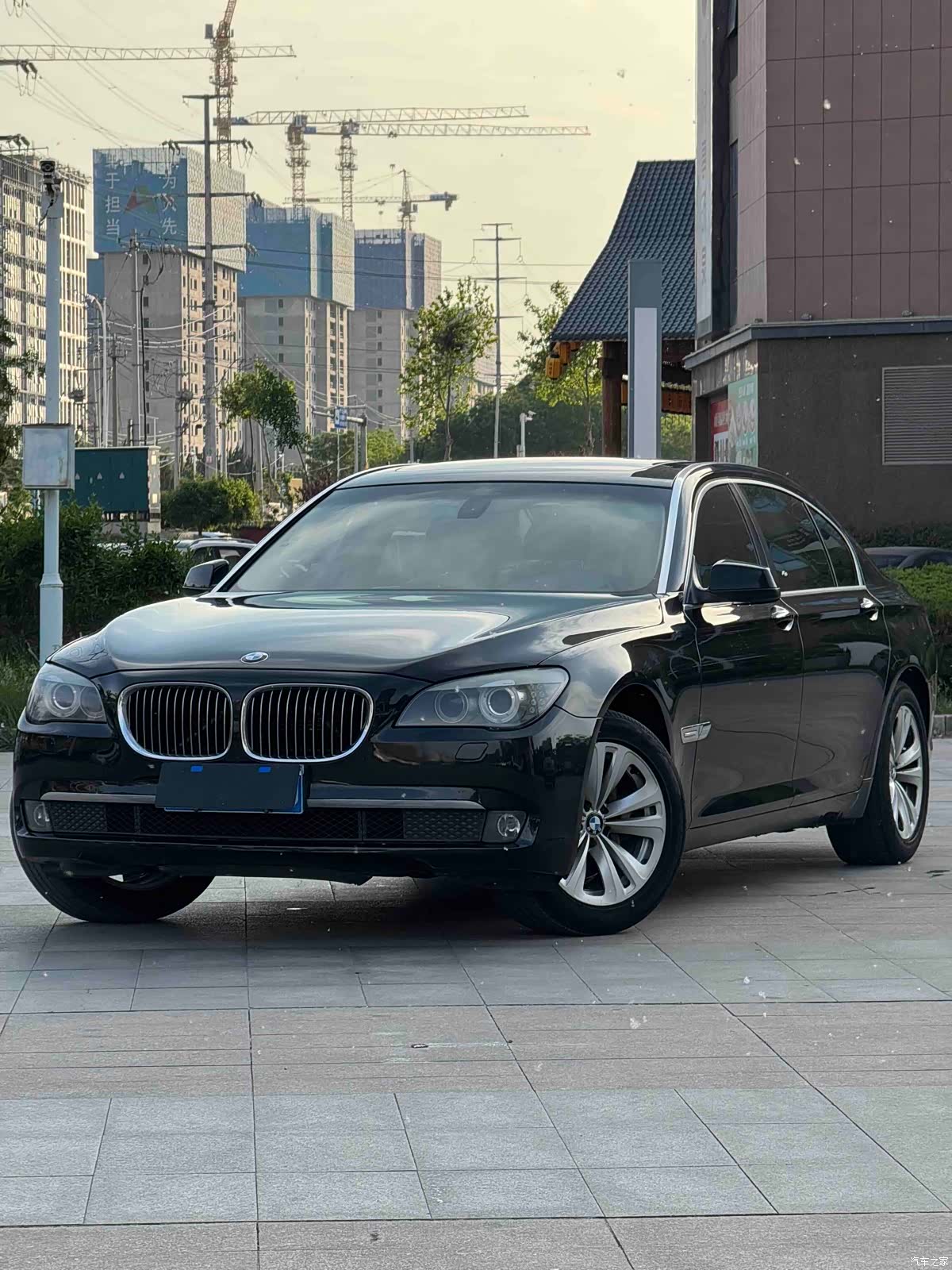 BMW 7 Series, 2011 1