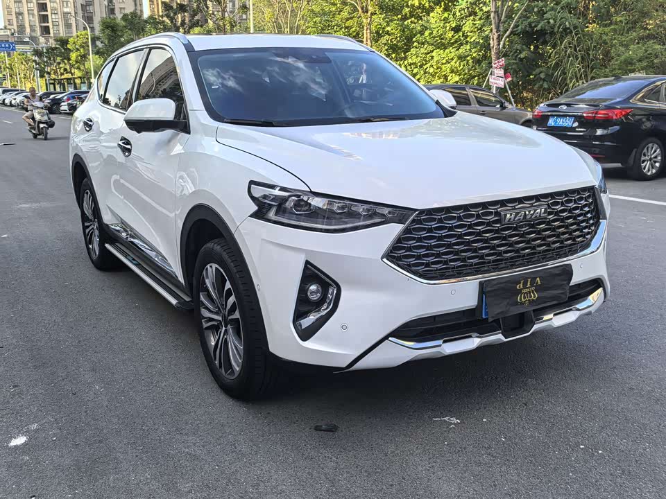 Haval F7