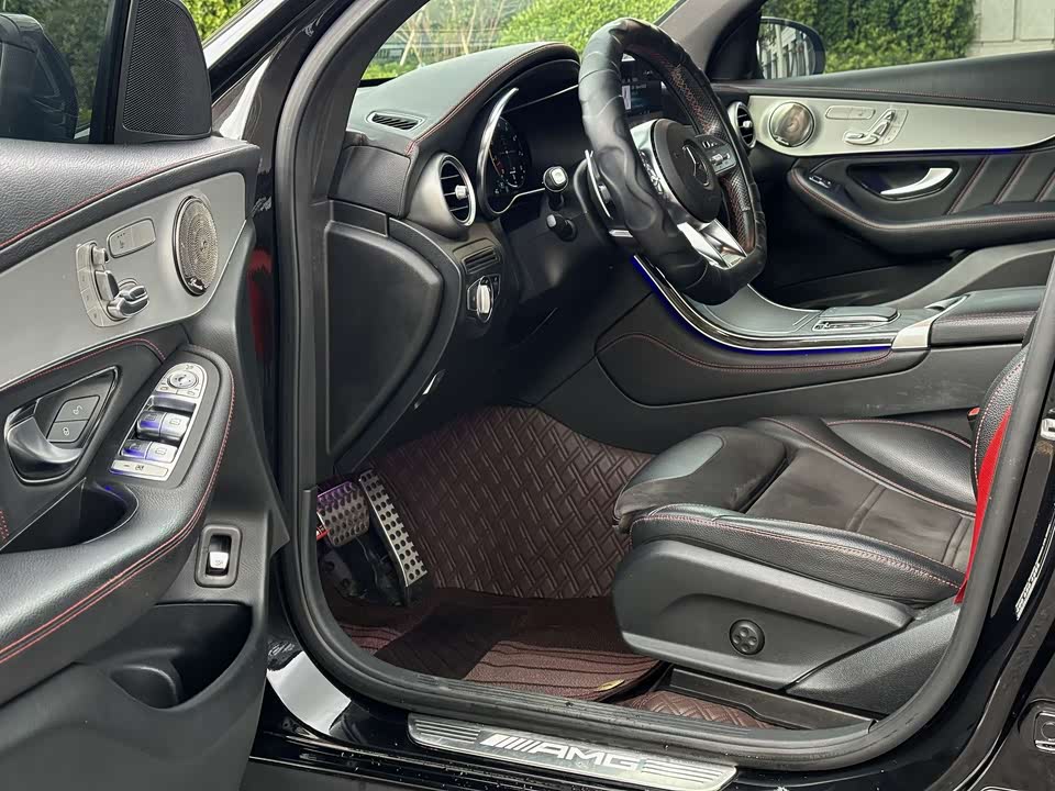 Mercedes-Benz GLC AMG