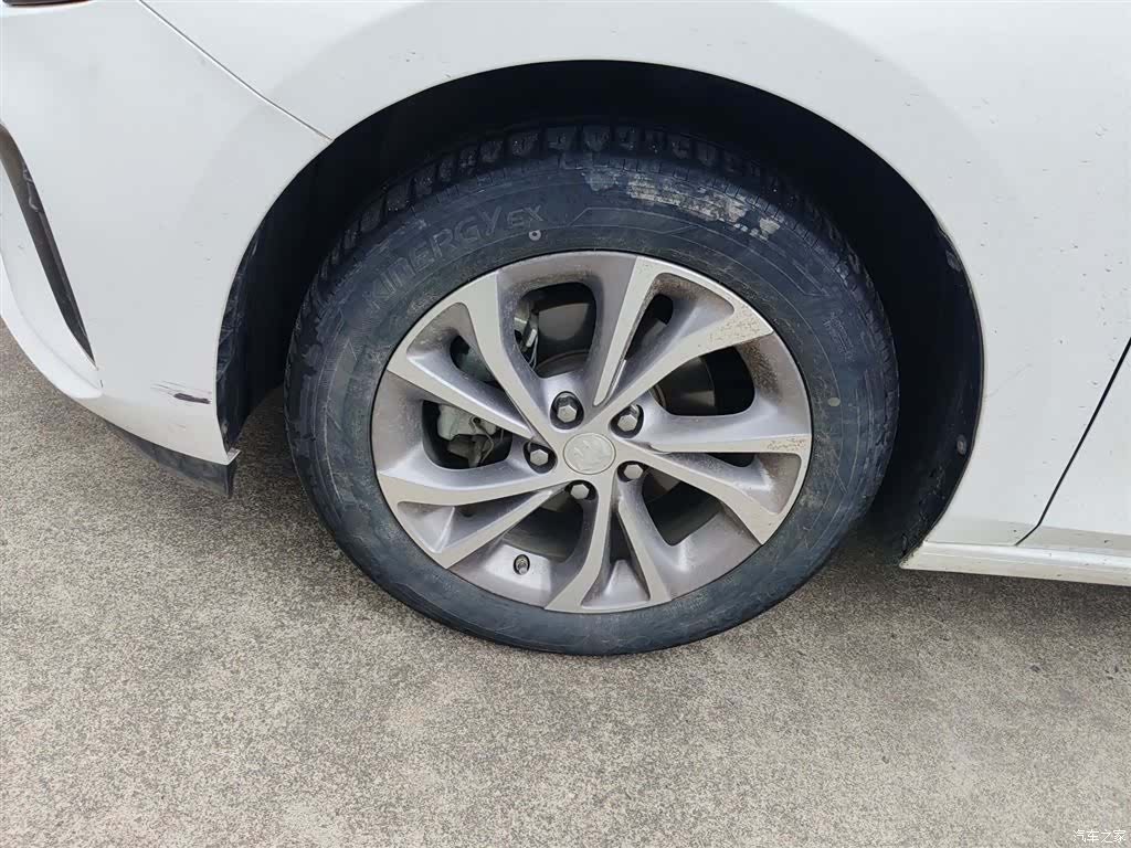 Buick Verano, 2023 25