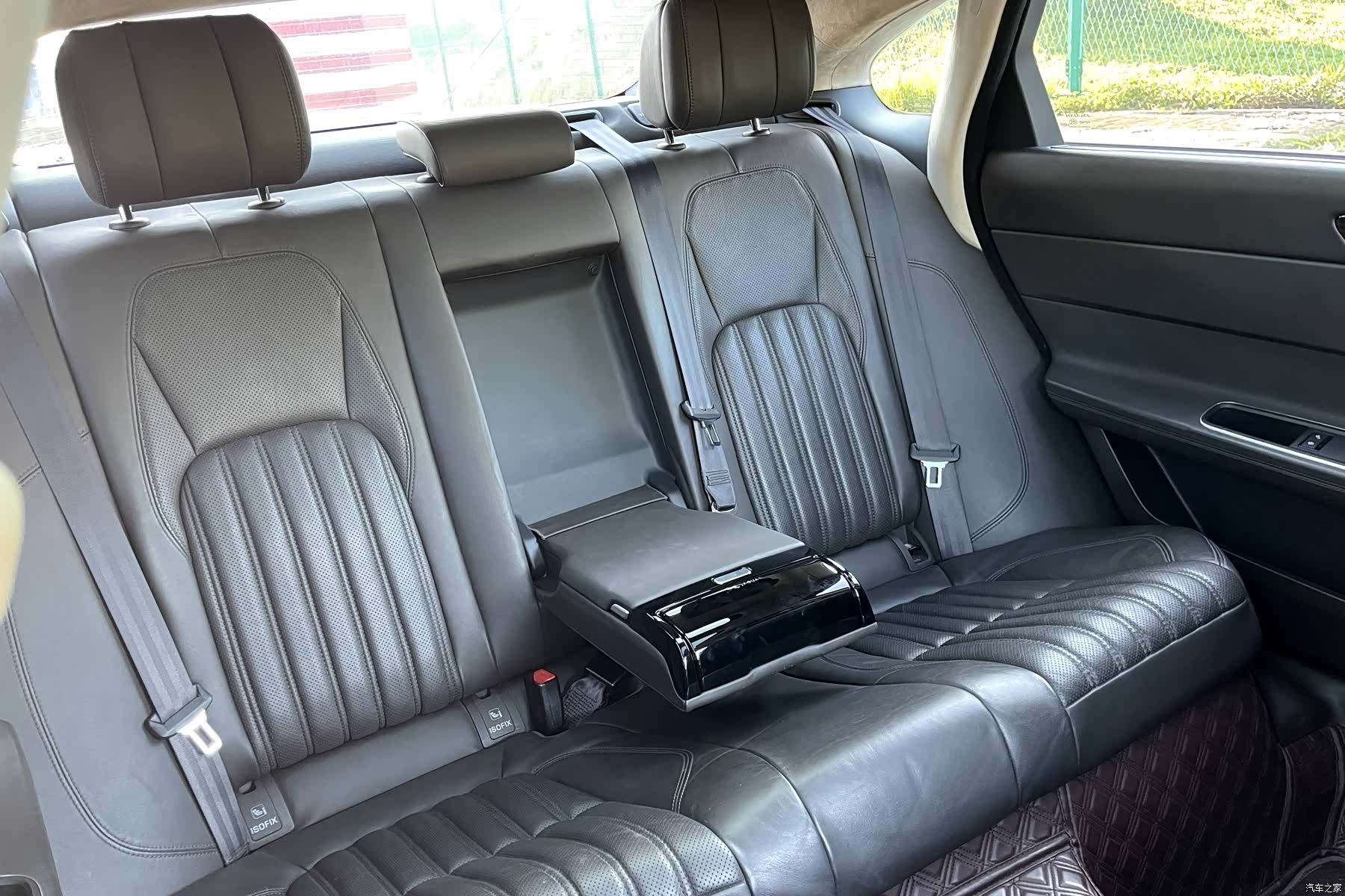 Land Rover XFL, 2017 17