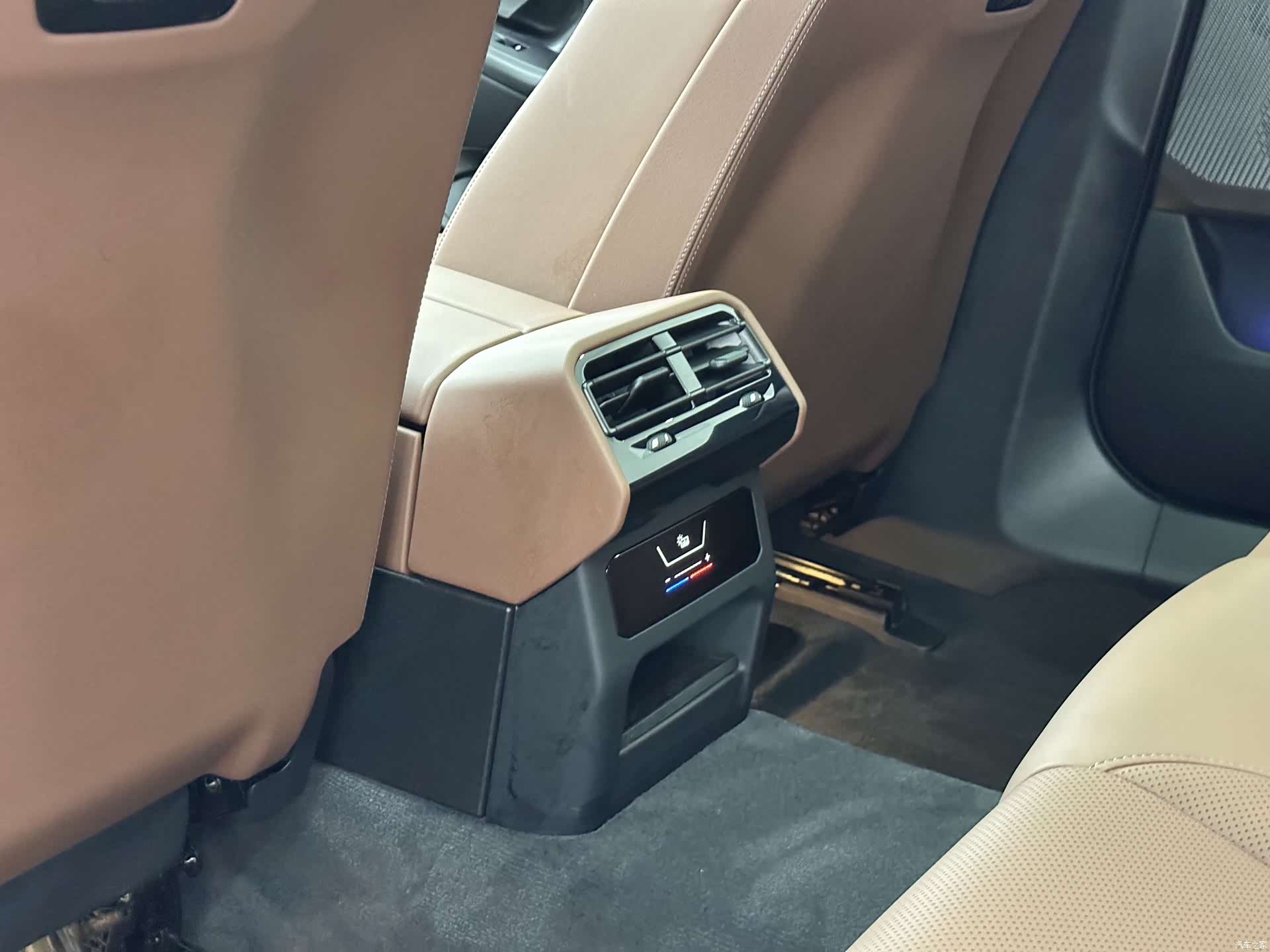 BMW 5 Series, 2025 18