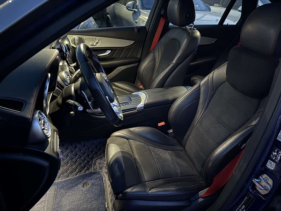 Mercedes-Benz GLC AMG