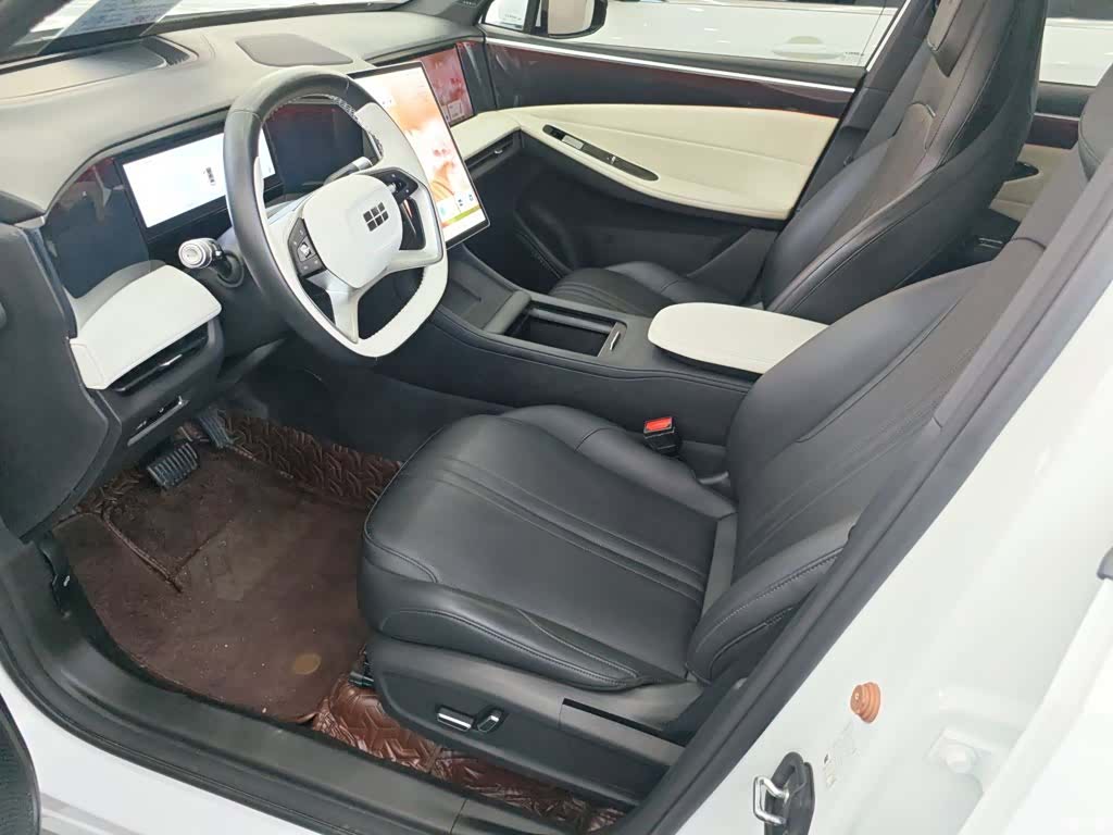Geely Galaxy L7, 2023 15
