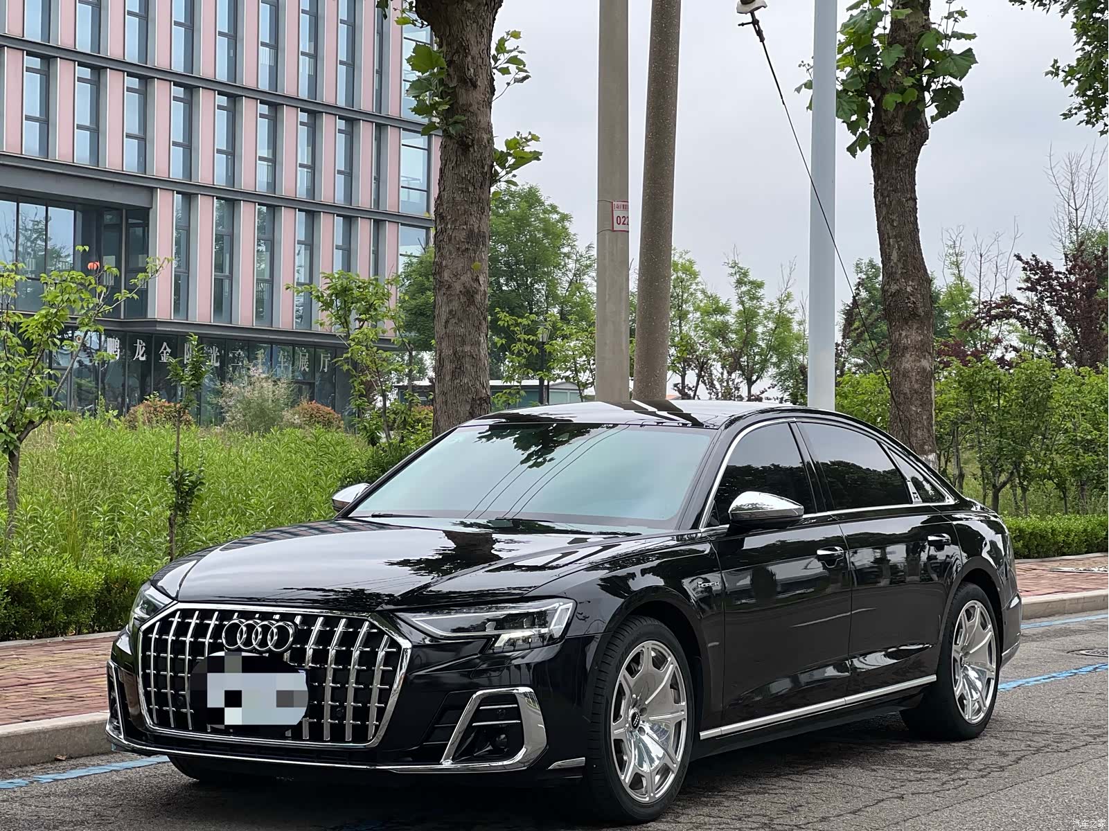 Audi A8L, 2019 1