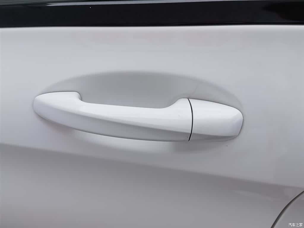 Mercedes-Benz C-Class, 2020 18