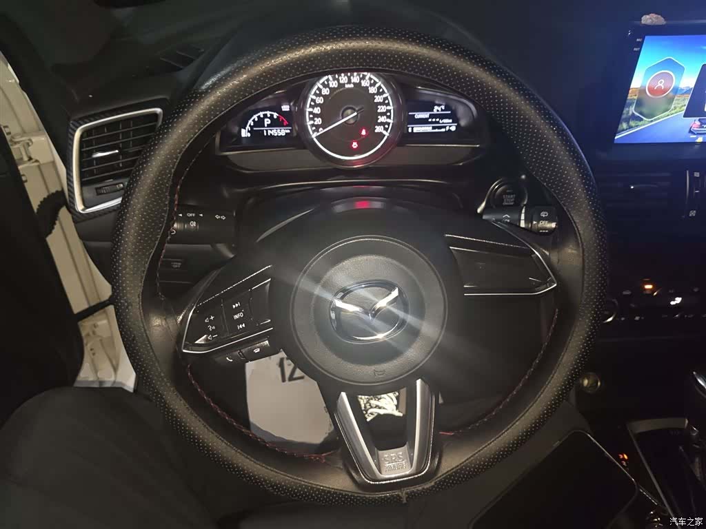 Mazda CX-4, 2018 11