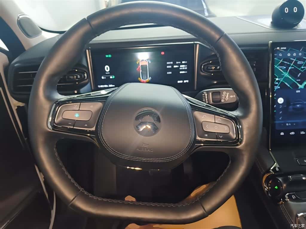 NIO ES8, 2021 11