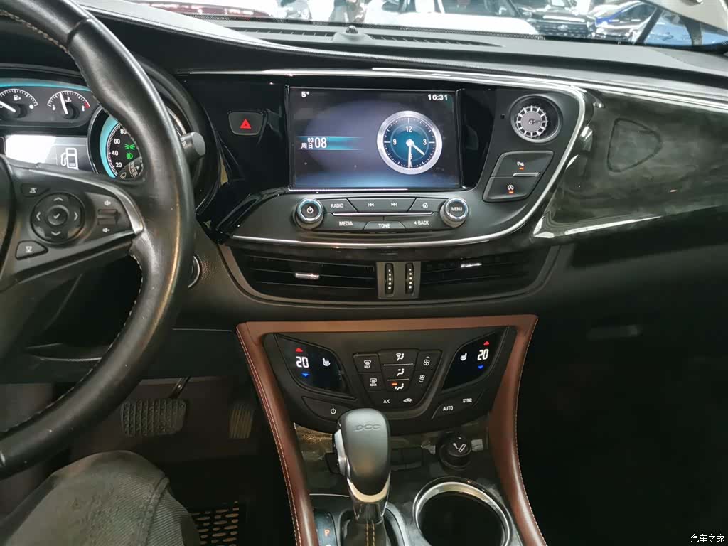 Buick Envision Plus, 2016 9