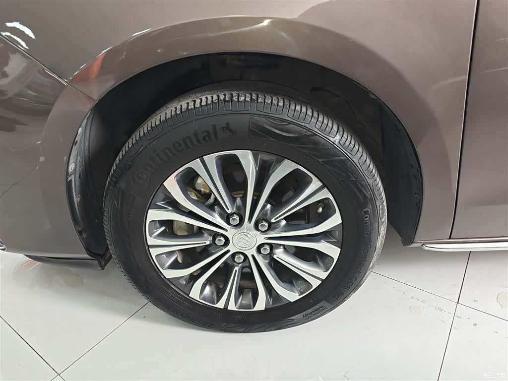 Buick GL8, 2023 25
