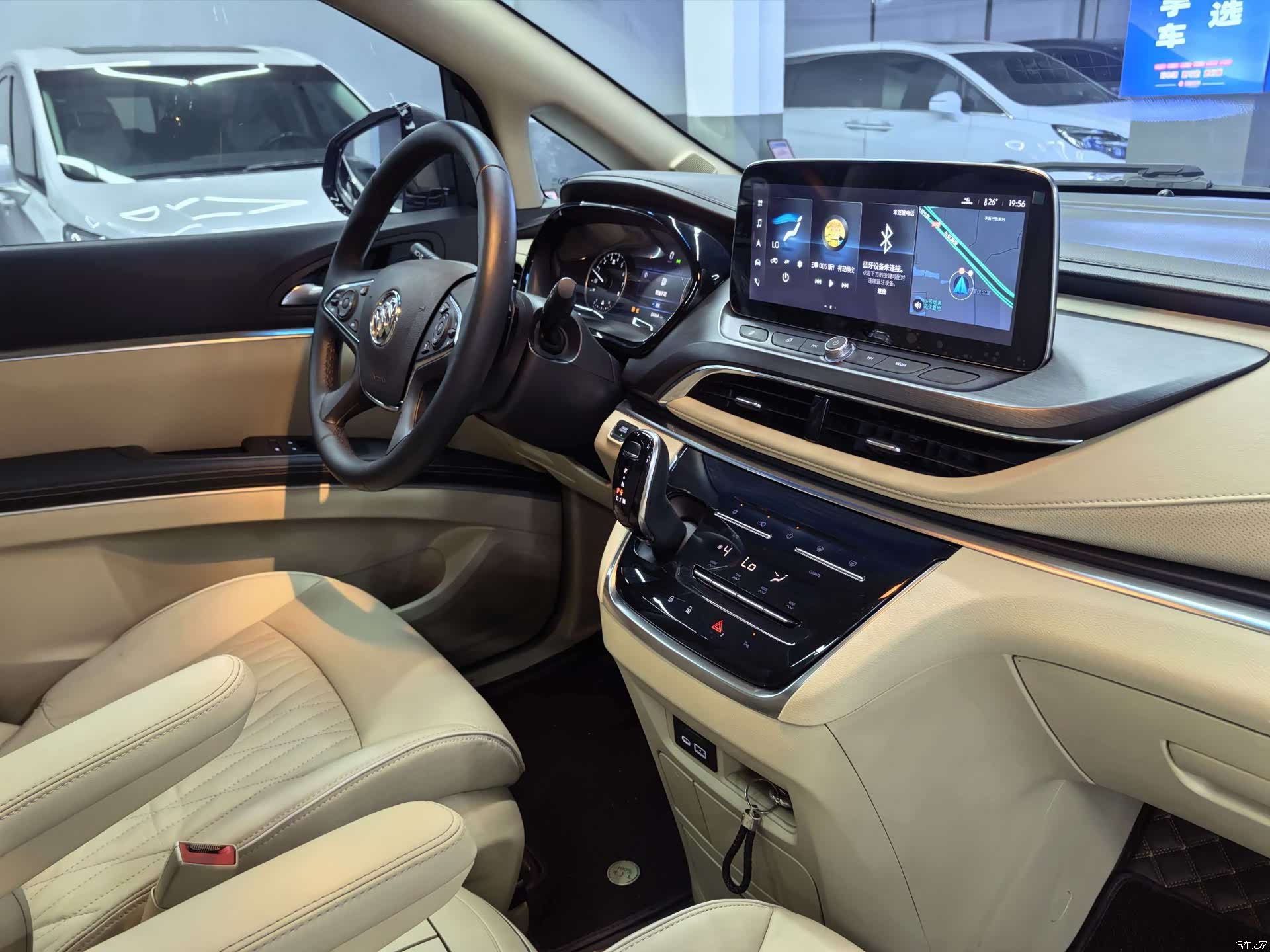 Buick GL8, 2023 9