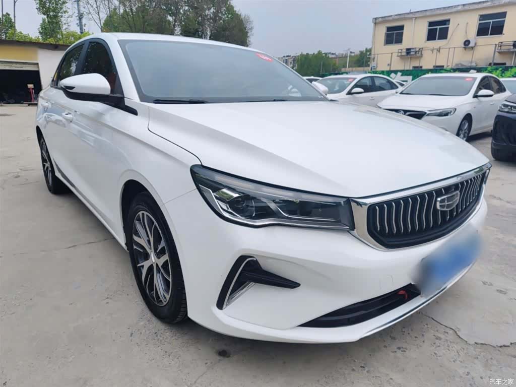 Geely Emgrand, 2023 22