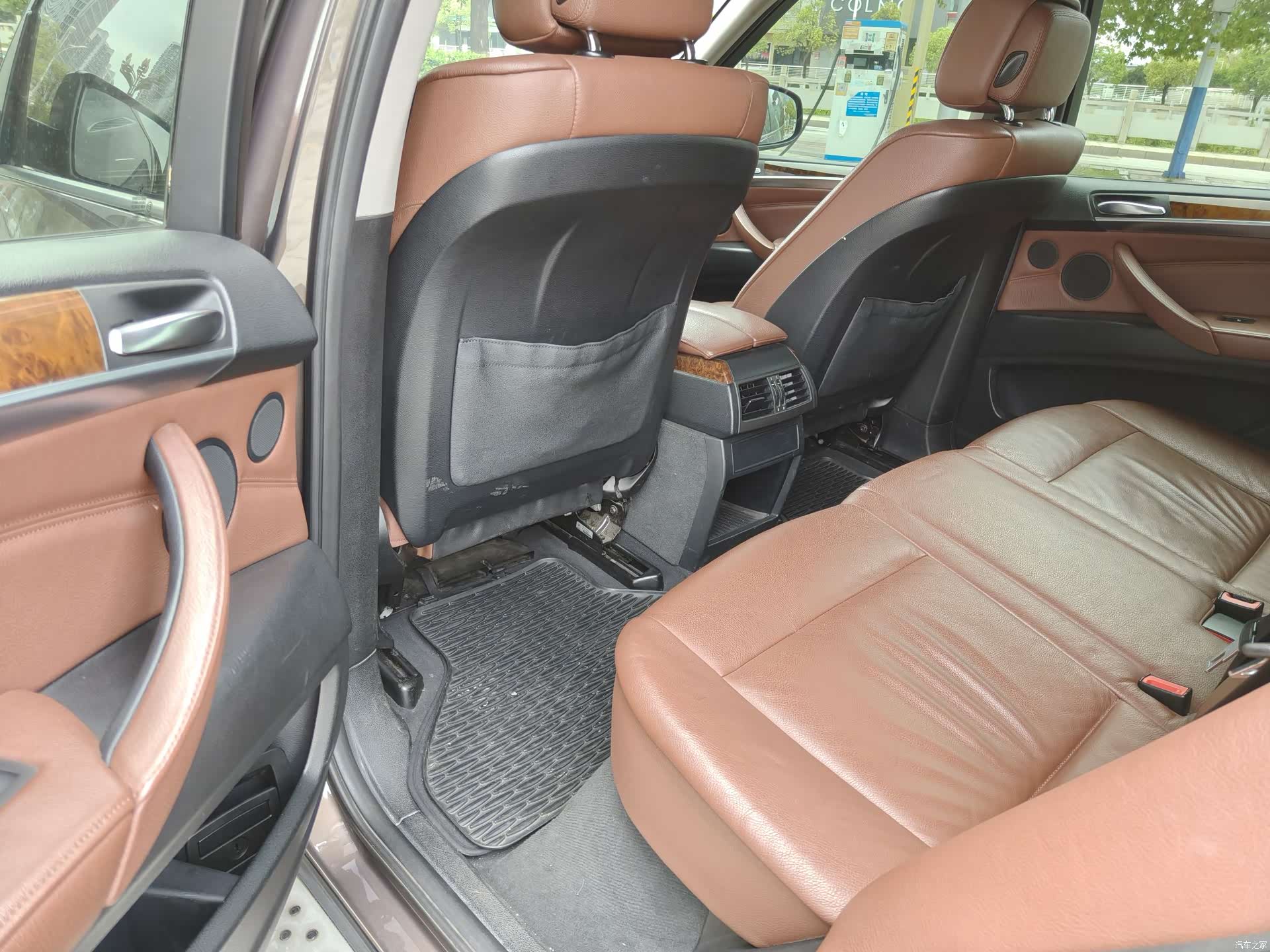 BMW X5, 2011 10