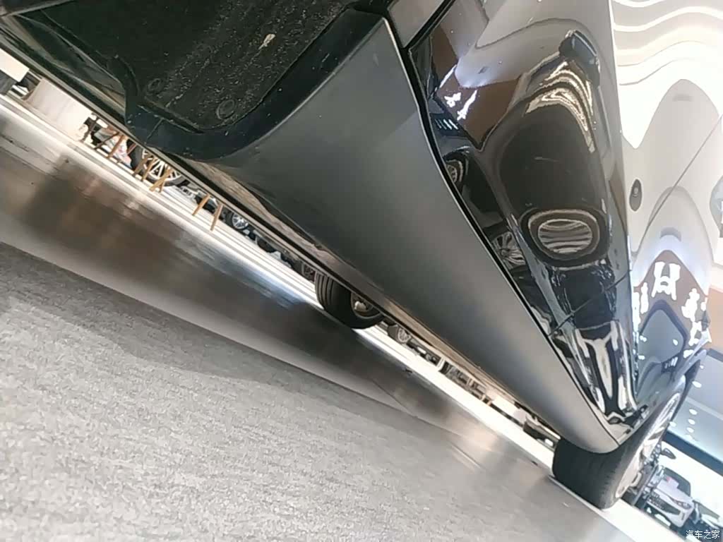 Tesla Model Y, 2023 21