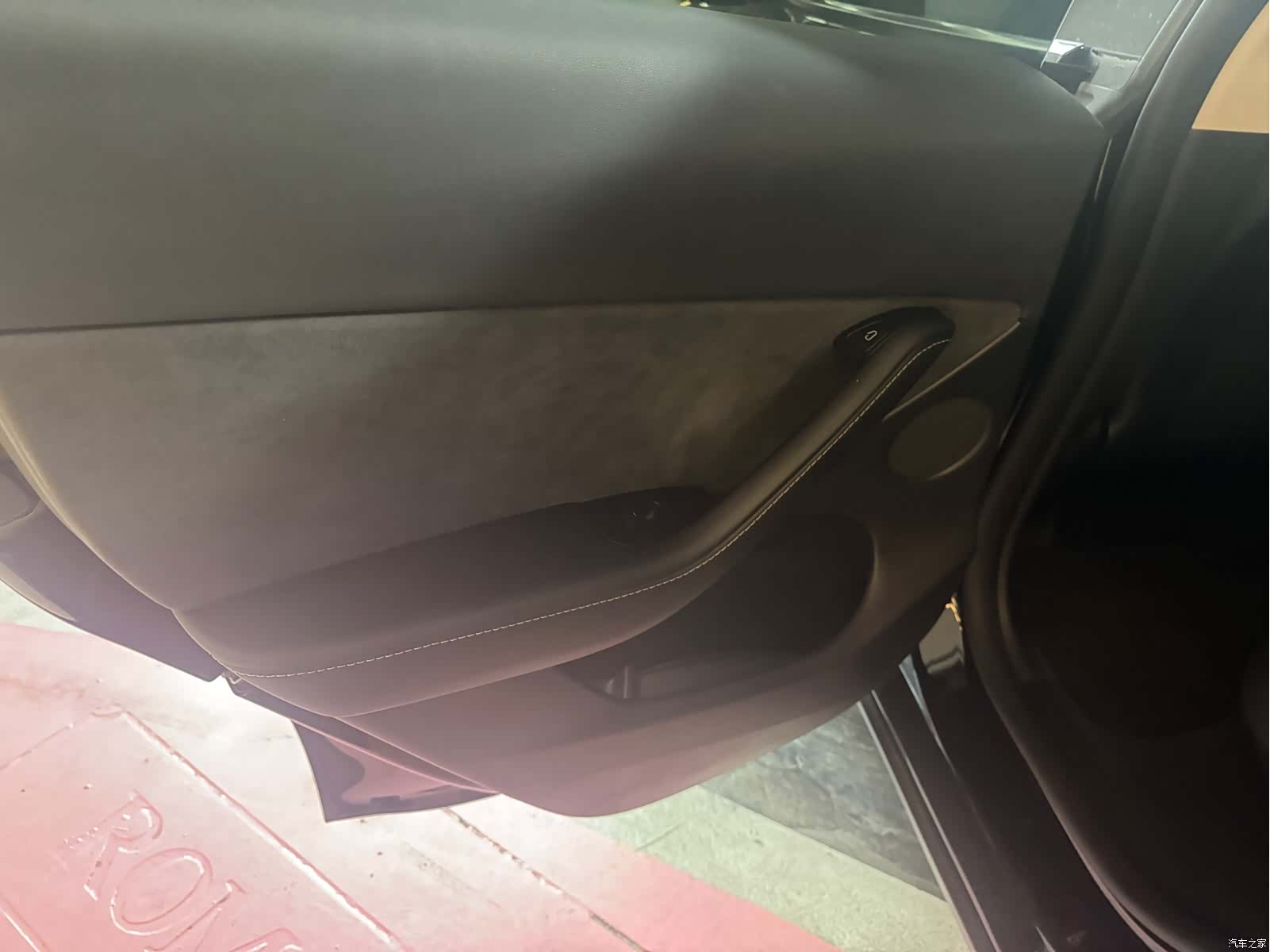 Tesla Model Y, 2023 9