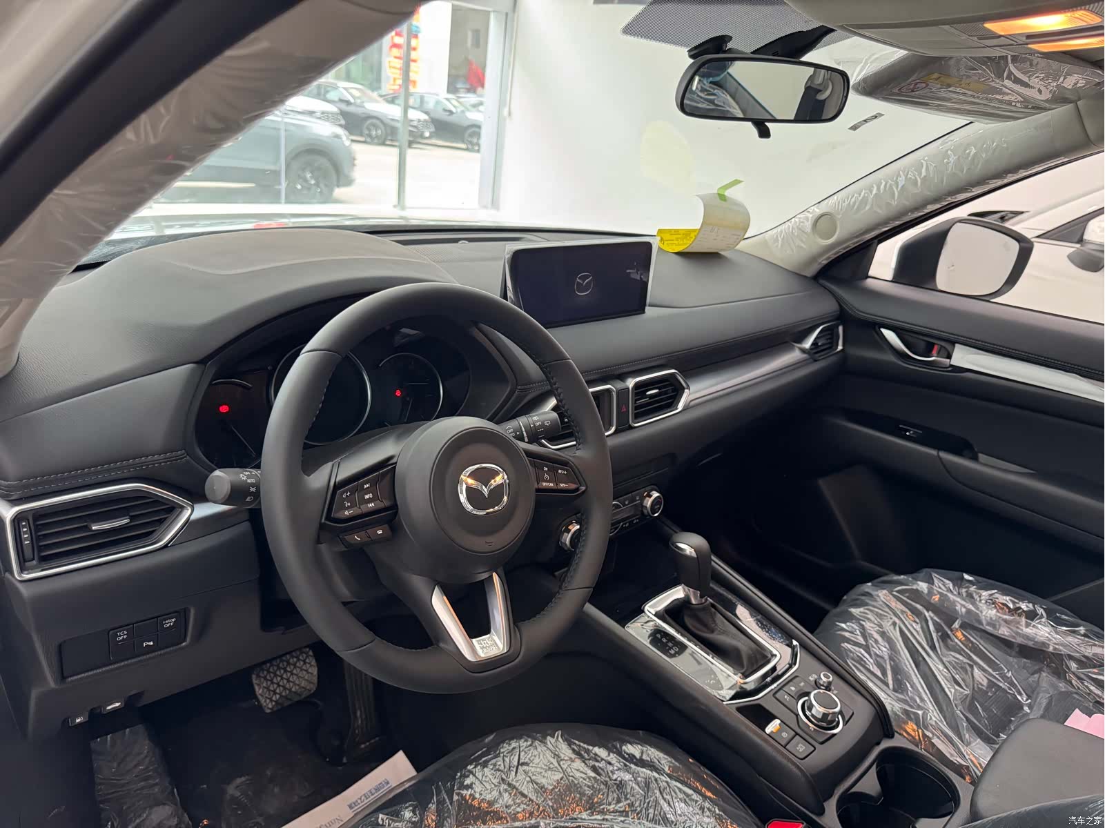 Mazda CX-5, 2025 6