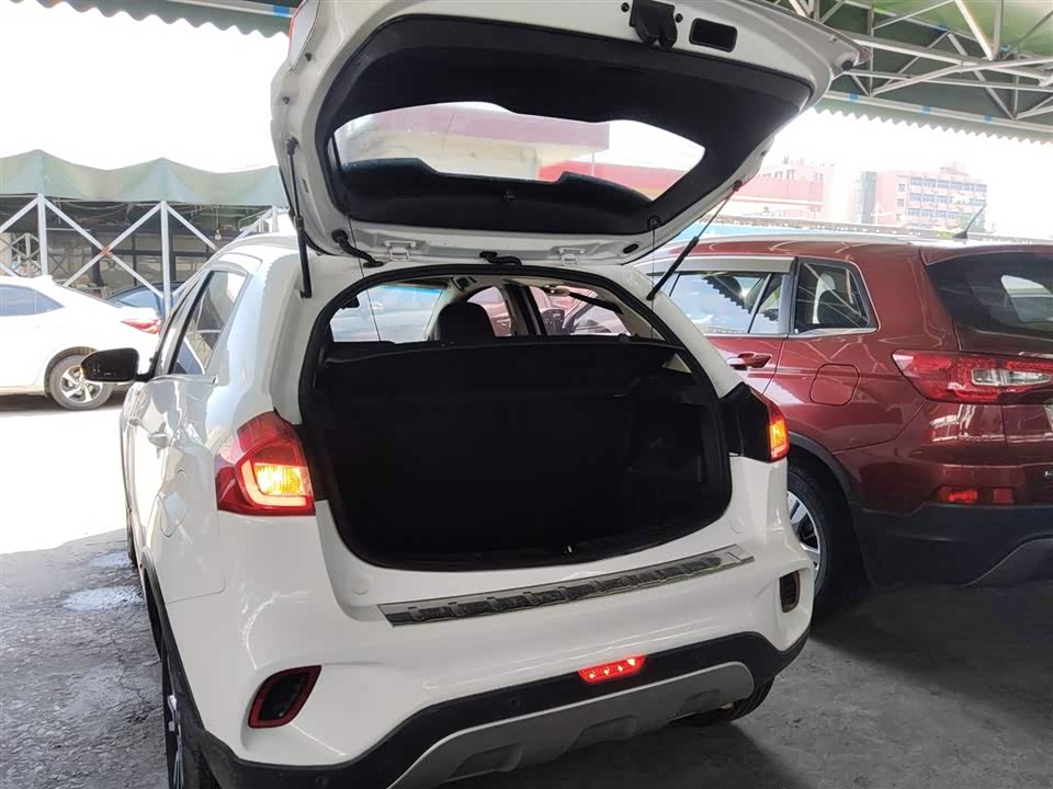 Geely Vision X3