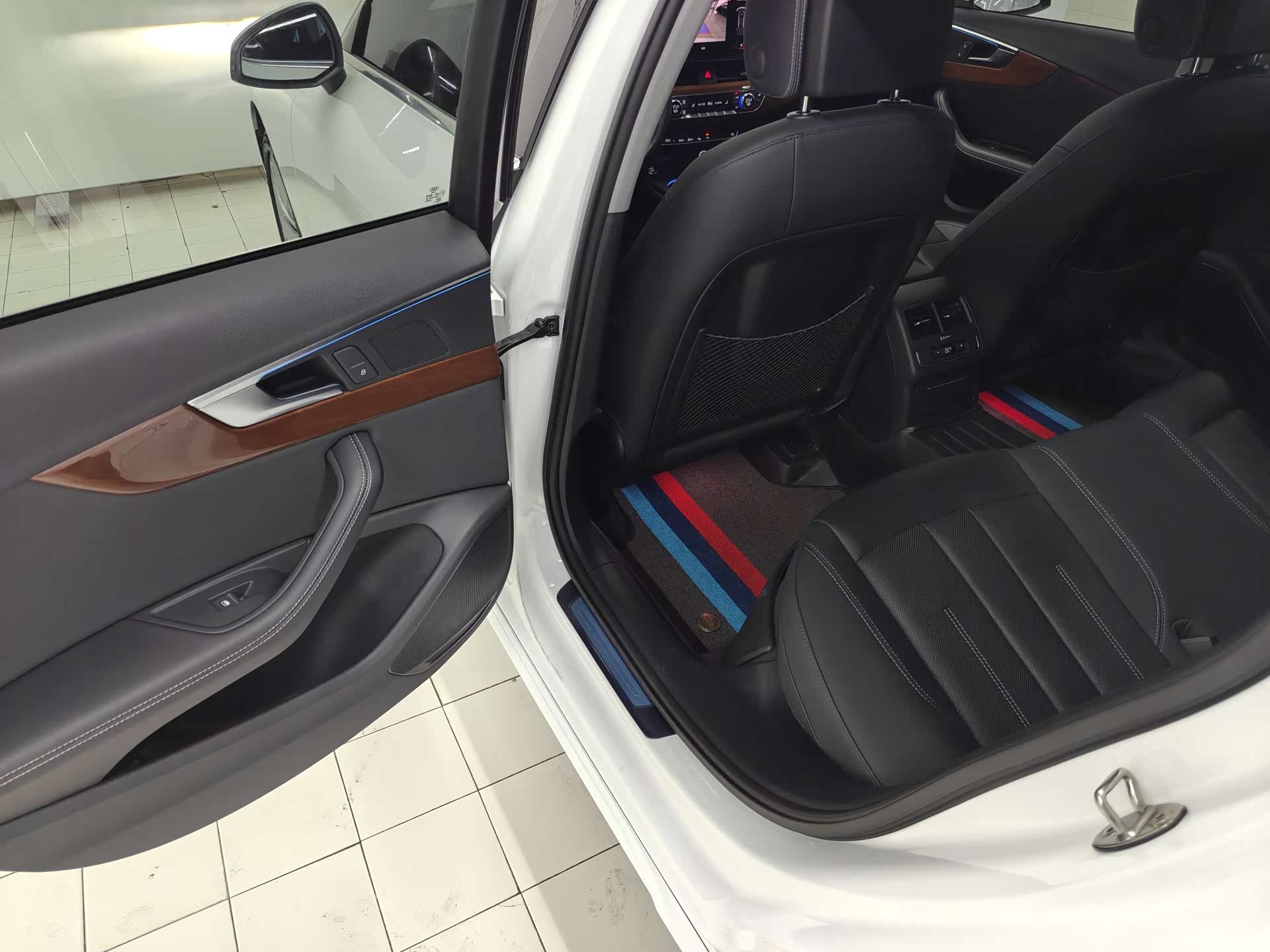 Audi A4L, 2020 12