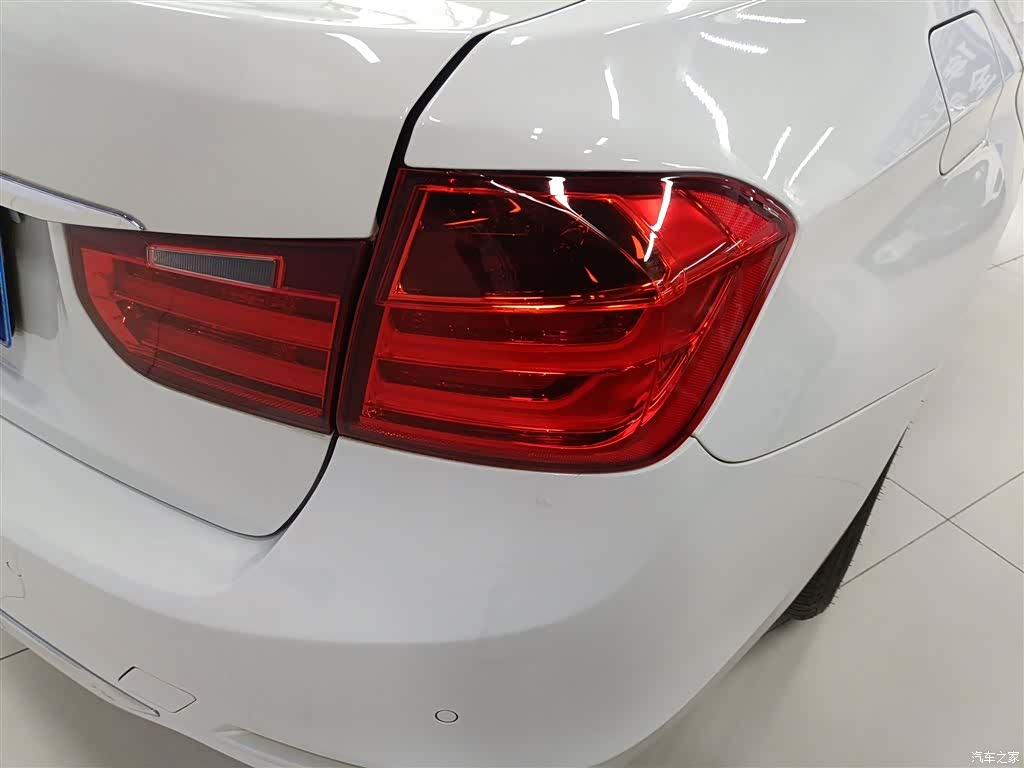 BMW 3 Series, 2015 24