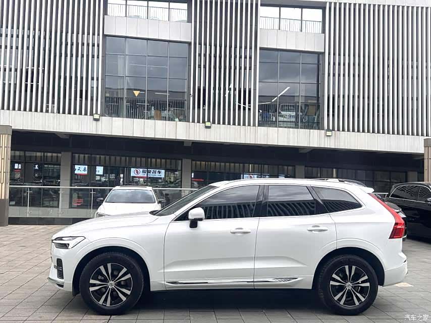 Volvo XC60, 2024 8