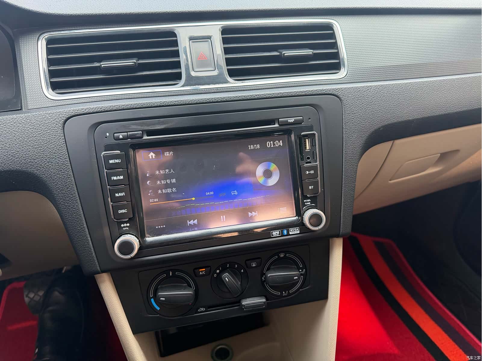 Skoda Rapid, 2013 20