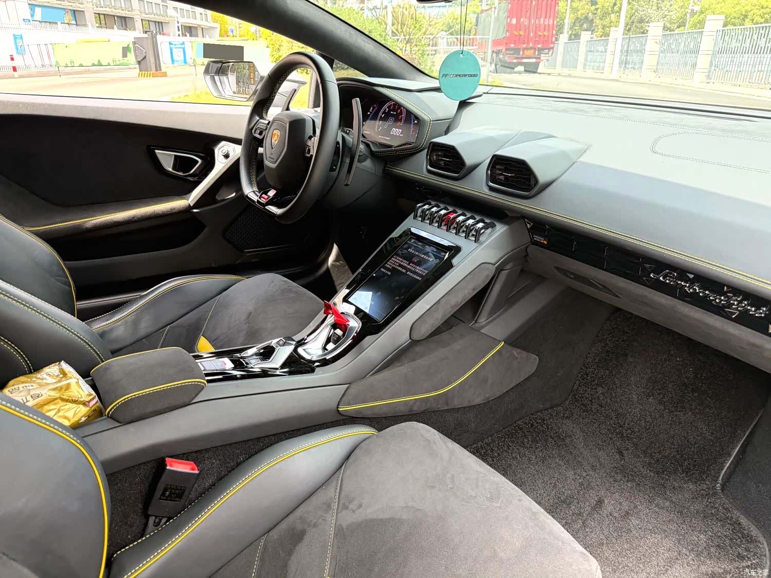 Lamborghini Huracán, 2020 6