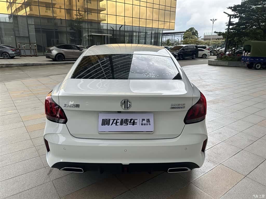 MG MG5, 2021 4